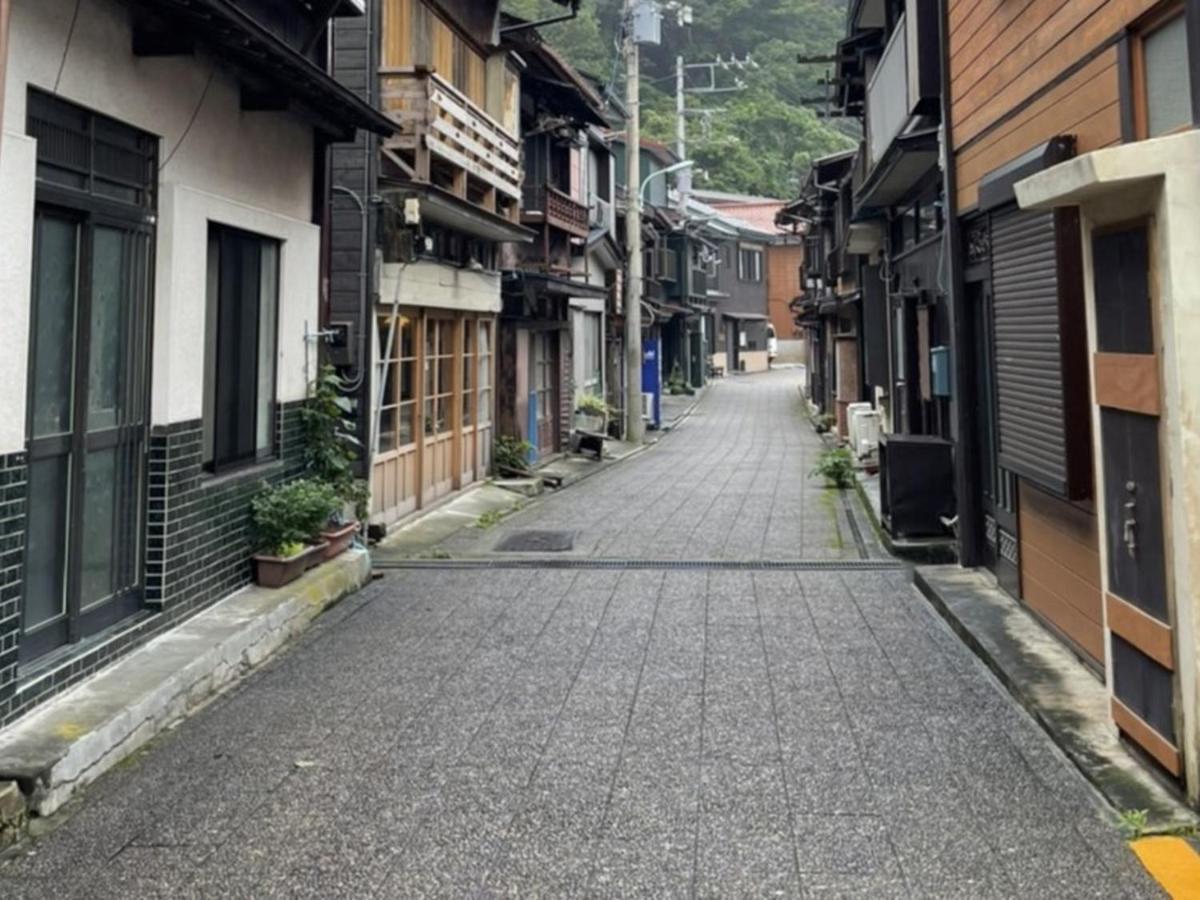 Hostel 癒楽 伊豆大島 *